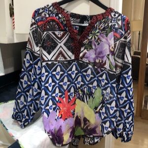 DESIGUAL BLOUSE small. Sheer